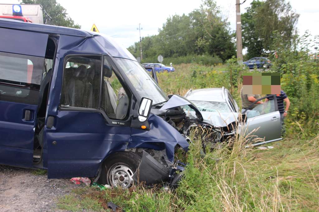 Wypadek przy zjeździe na A4