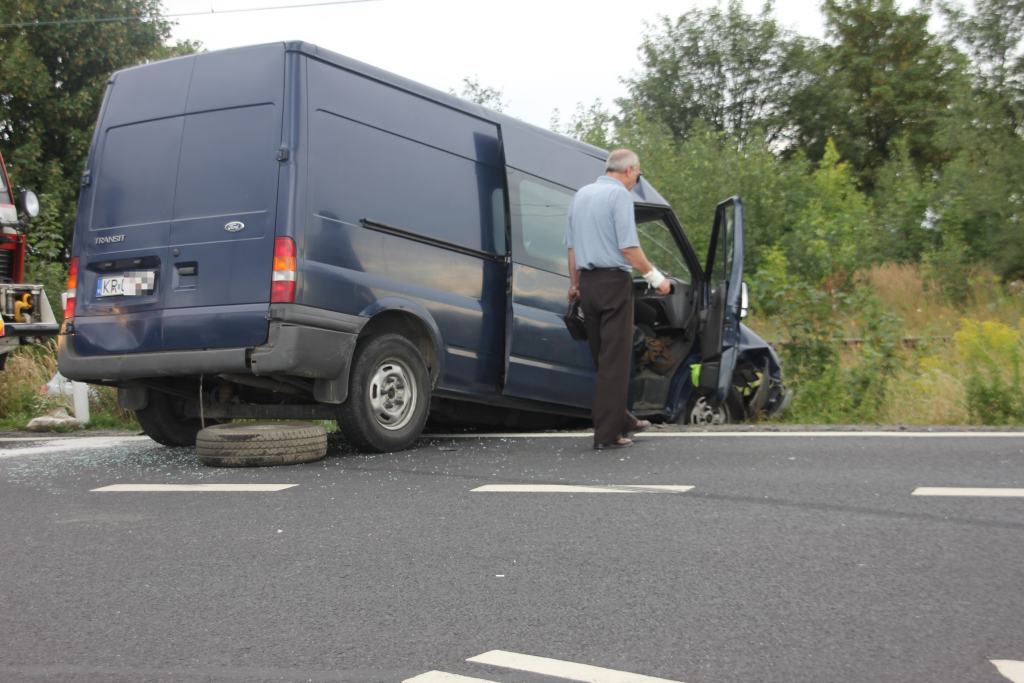 Wypadek przy zjeździe na A4