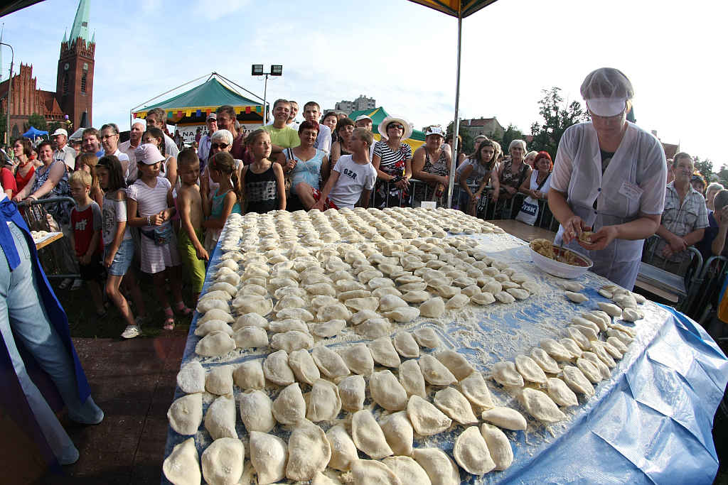 Mistrzostwa w lepieniu pierogów