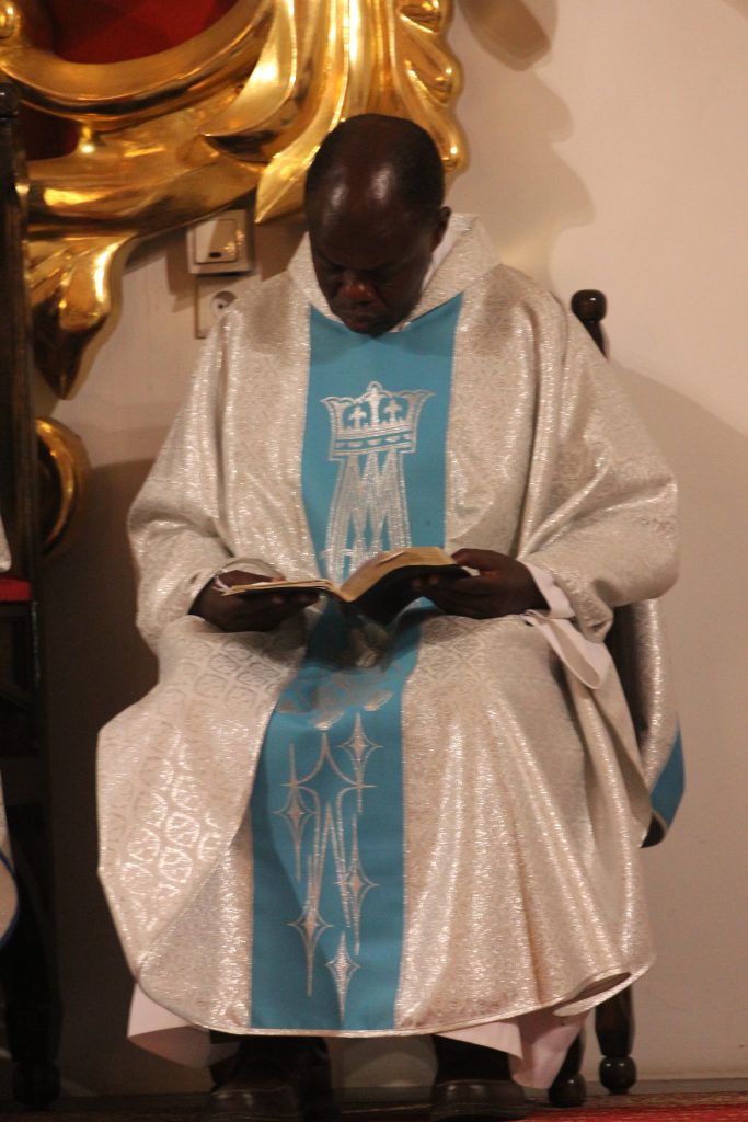 O. John Bashobora w Legnicy