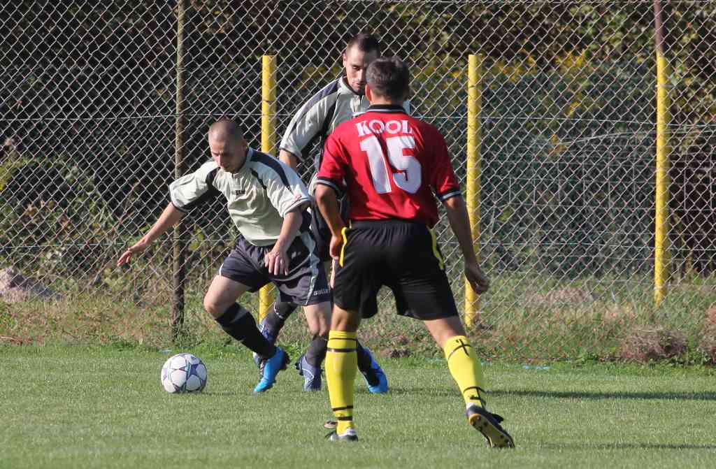 Iskra II - Konfeks 2:3