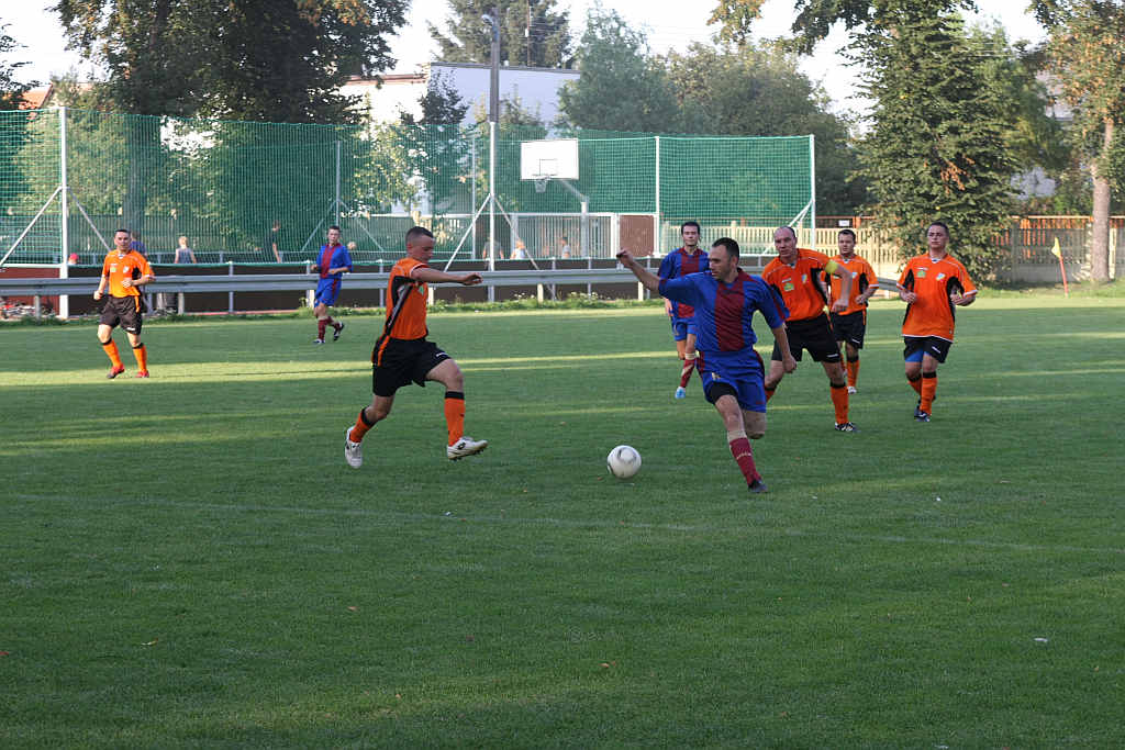 Legnickie Pole - Rataj 7:0