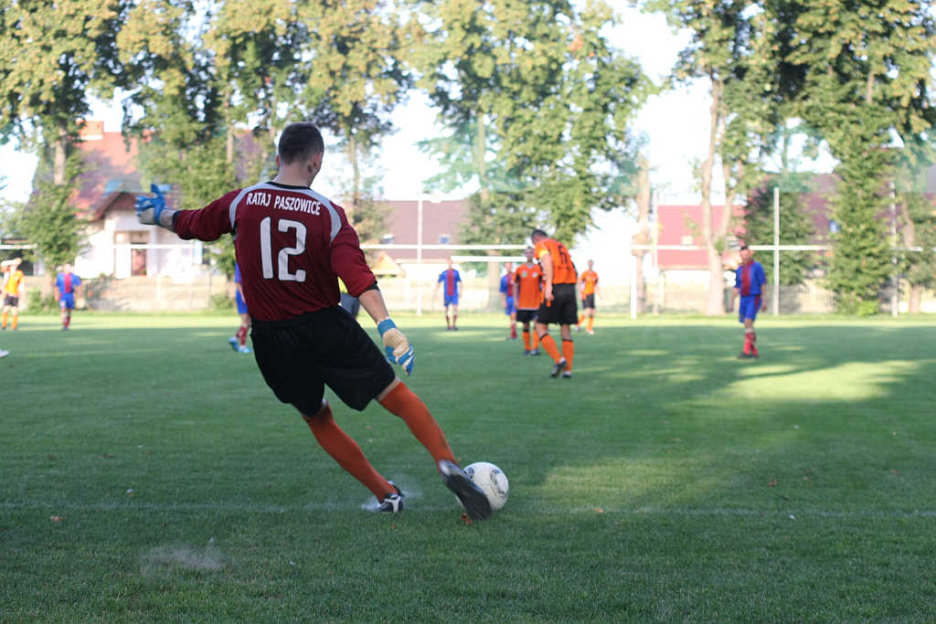 Legnickie Pole - Rataj 7:0