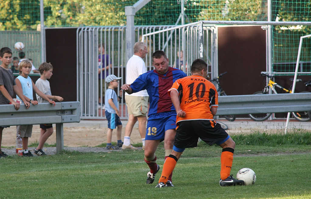 Legnickie Pole - Rataj 7:0