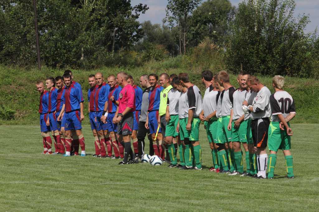 Czarni - KS Legnickie Pole