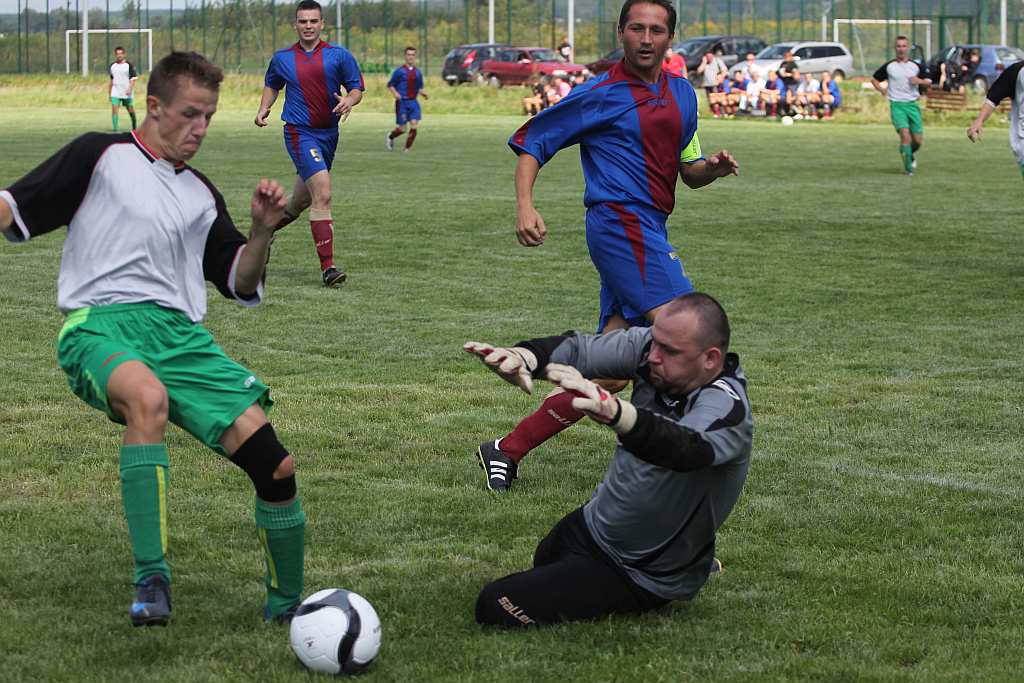 Czarni - KS Legnickie Pole