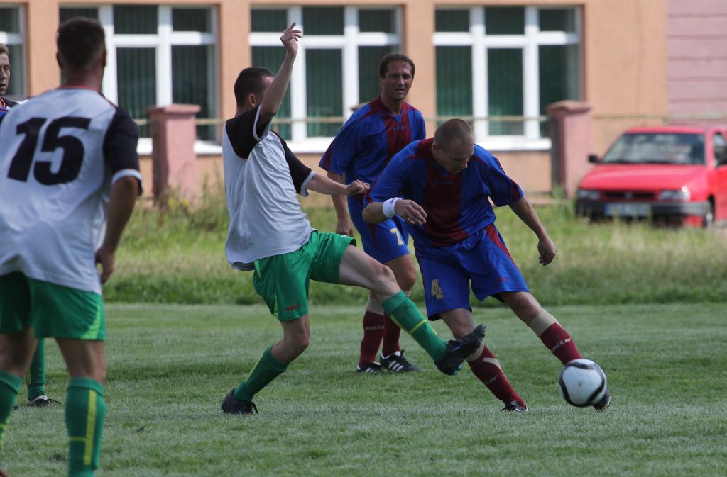 Czarni - KS Legnickie Pole