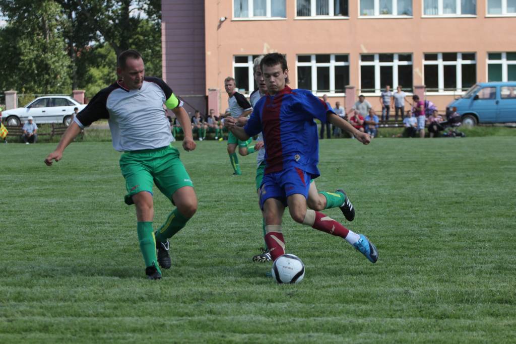 Czarni - KS Legnickie Pole