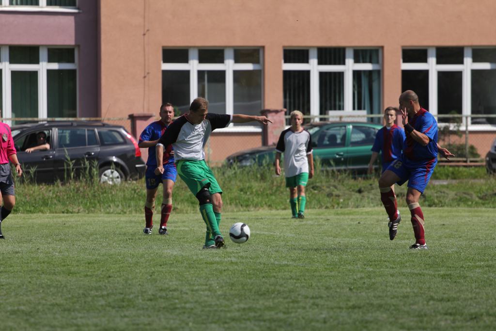 Czarni - KS Legnickie Pole