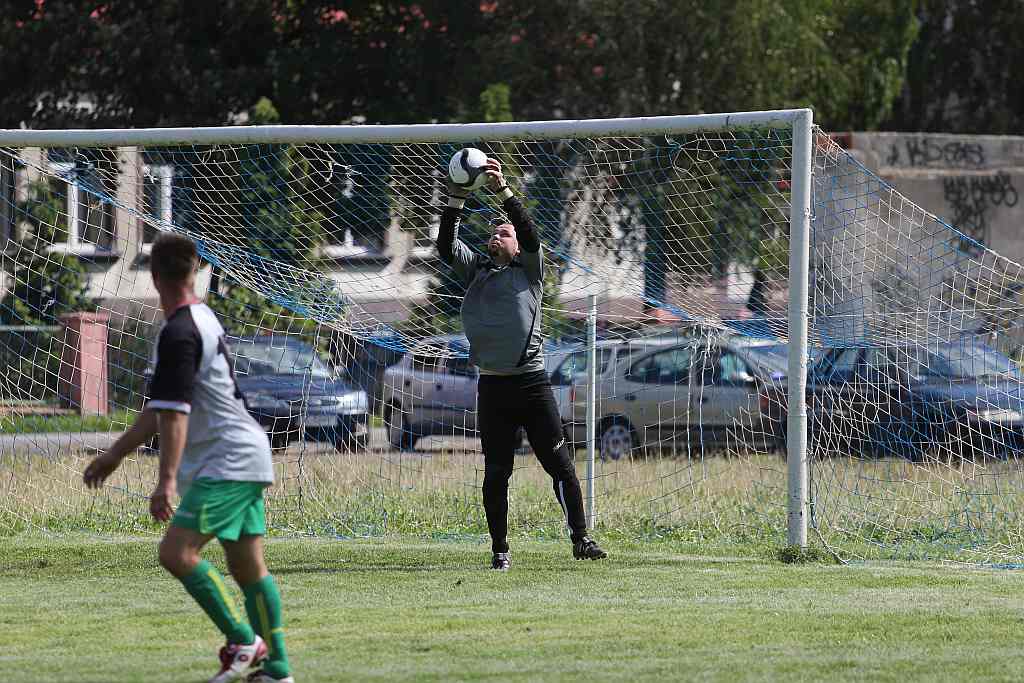 Czarni - KS Legnickie Pole