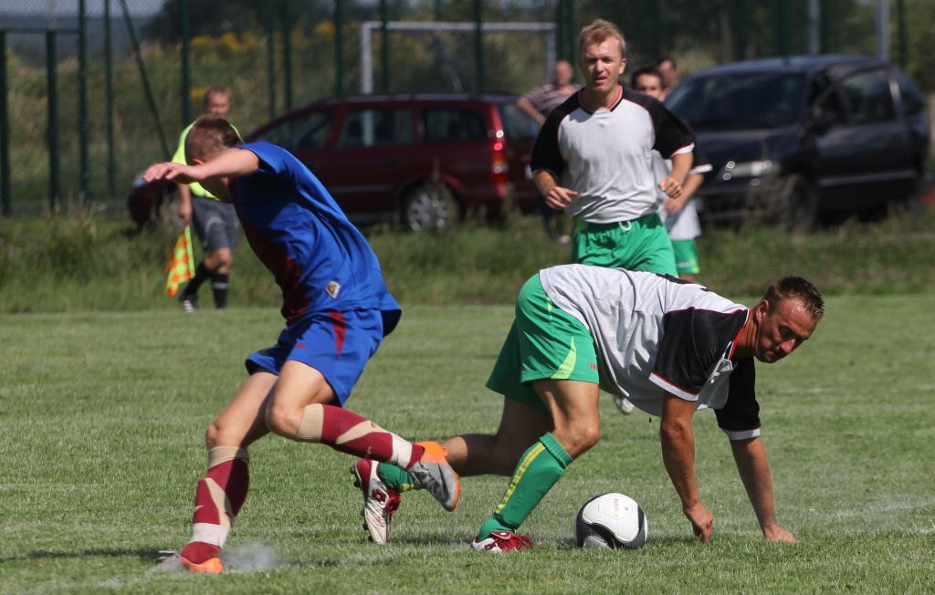 Czarni - KS Legnickie Pole