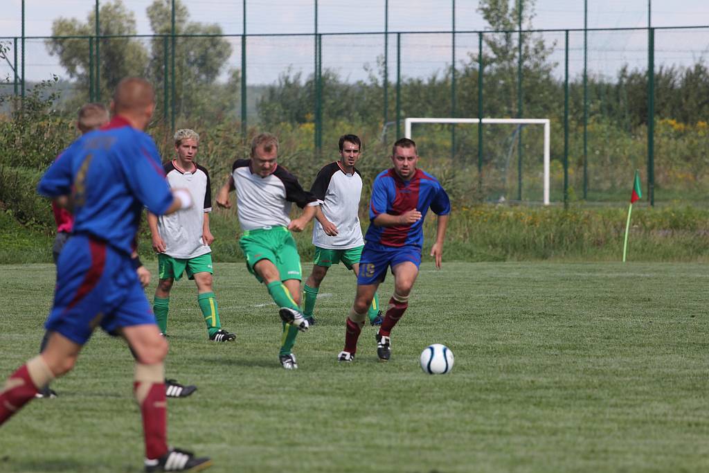 Czarni - KS Legnickie Pole