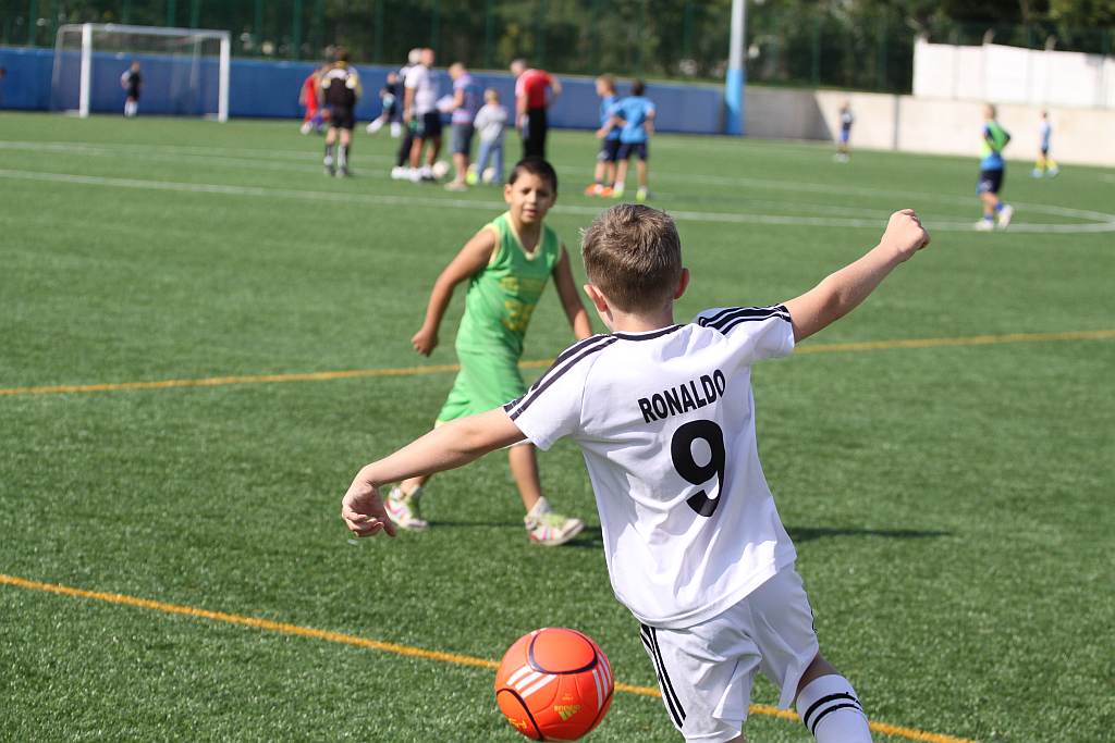 Wakacyjna przygoda z piłką