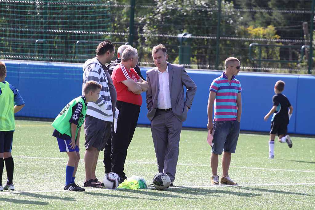 Wakacyjna przygoda z piłką