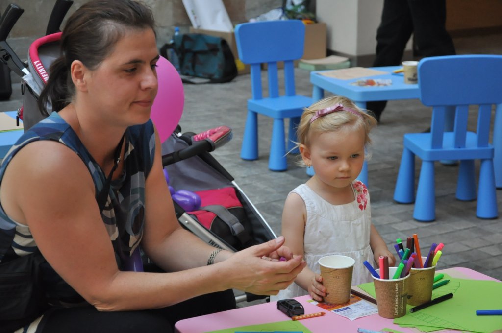 Wygrywaj z Galerią Piastów i głosuj na podwórka