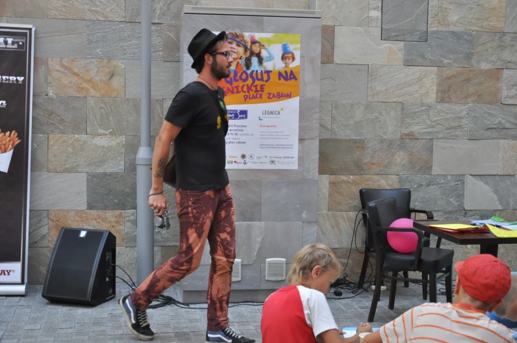 Wygrywaj z Galerią Piastów i głosuj na podwórka