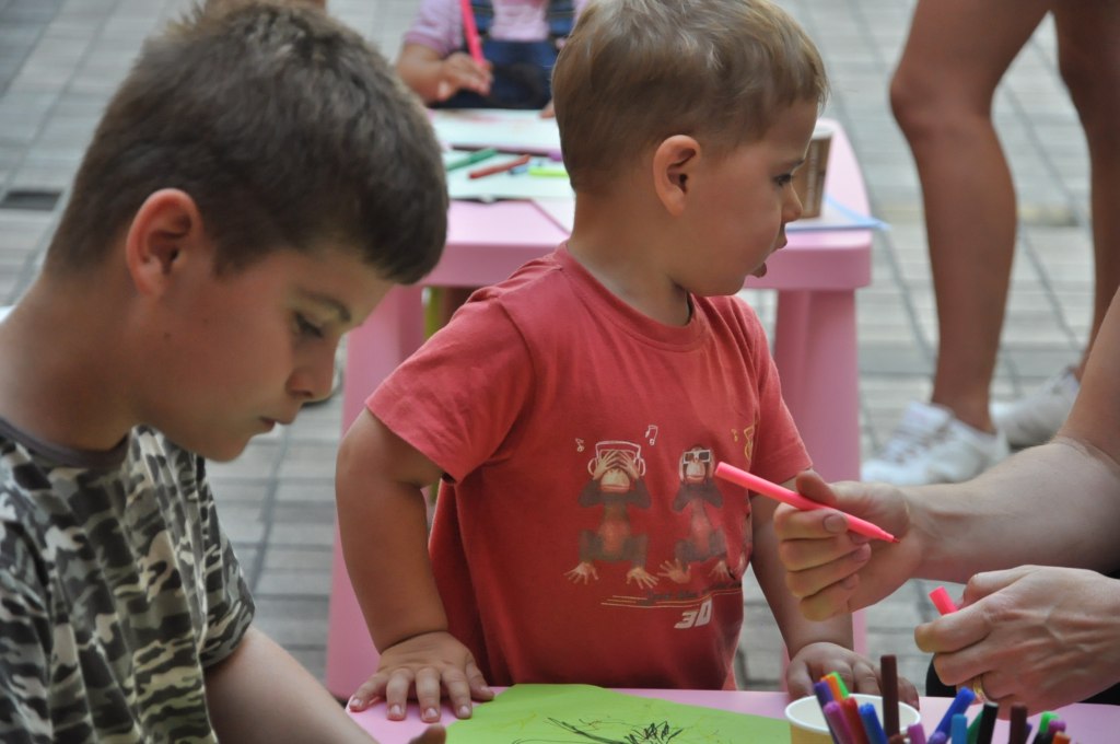Wygrywaj z Galerią Piastów i głosuj na podwórka