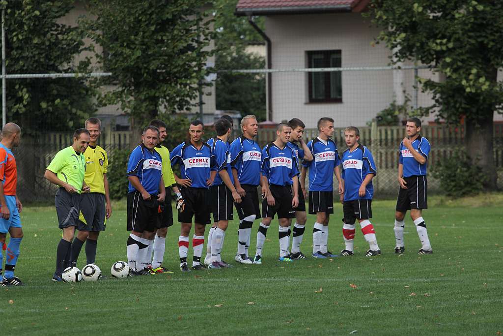 KS Legnickie Pole - Błękitni 7:4