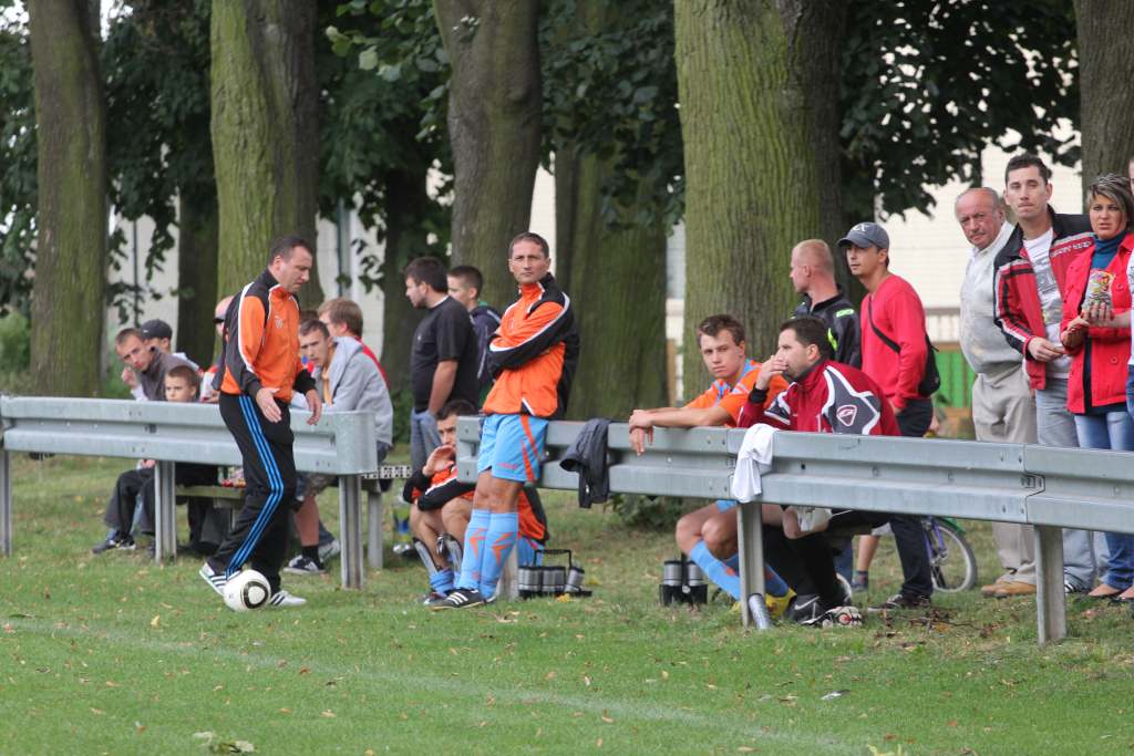KS Legnickie Pole - Błękitni 7:4