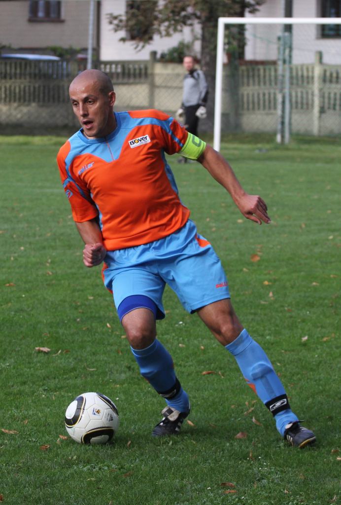 KS Legnickie Pole - Błękitni 7:4