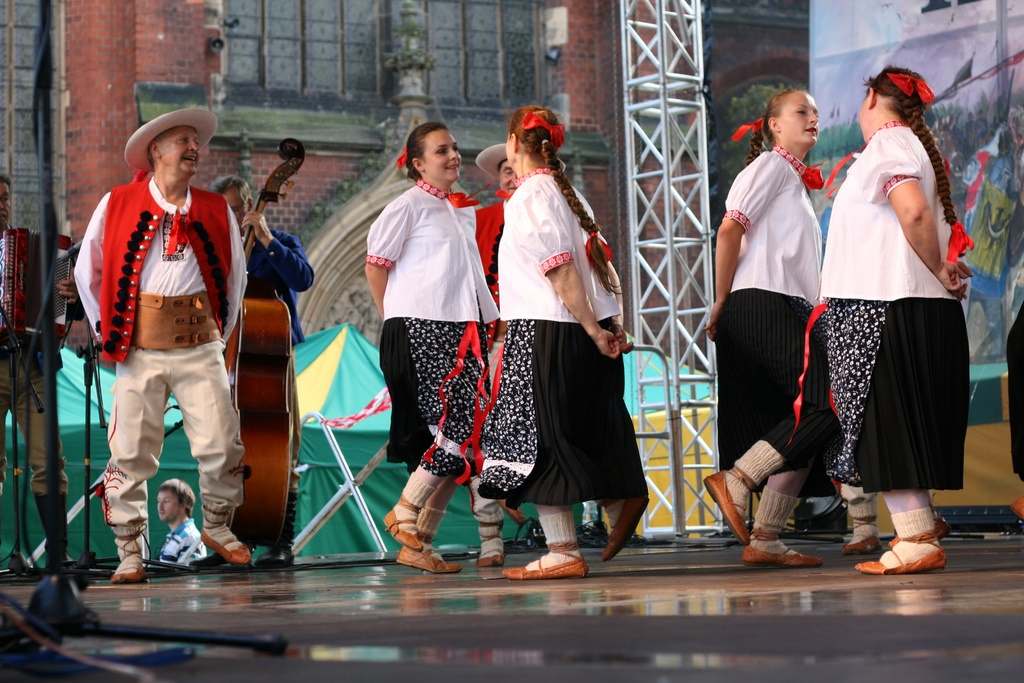 Legniczanie świętują imieniny ulicy cz2