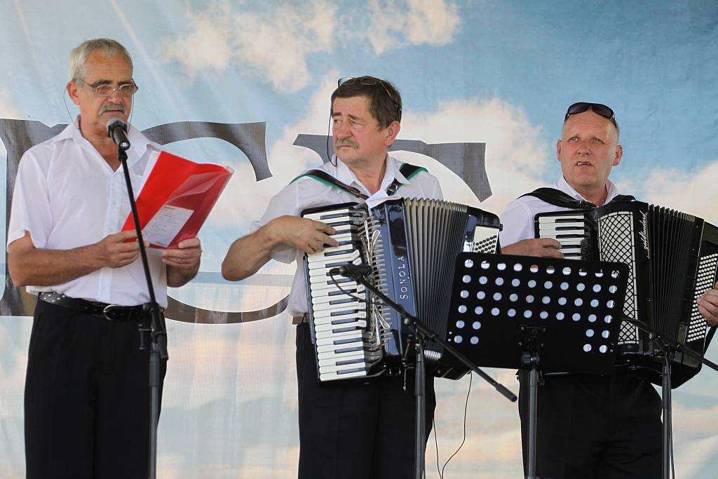 Dożynki w Kunicach