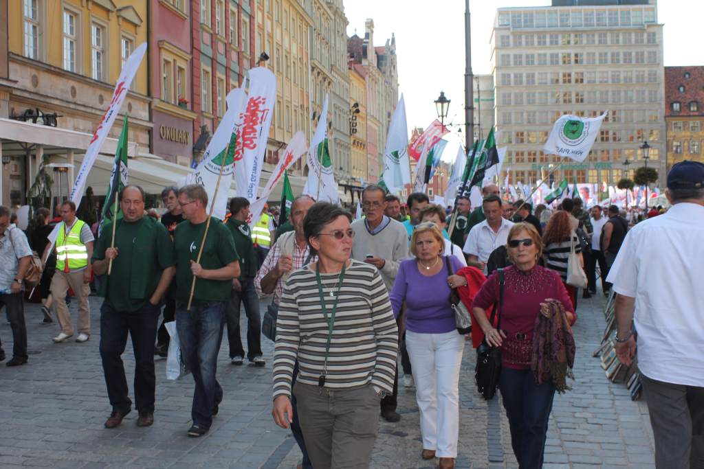 Związkowcy manifestowali we Wrocławiu
