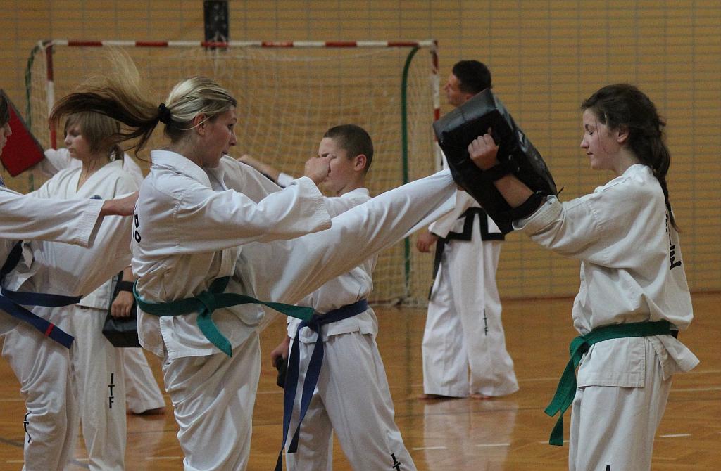 Trening Legnickiego Klubu Taekwon-do