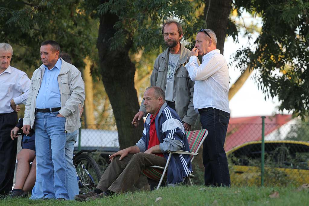 Błękitni - Amator 2:4