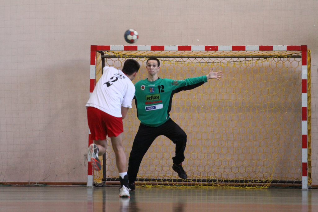 Dwa oblicza juniorów młodszych Siódemki