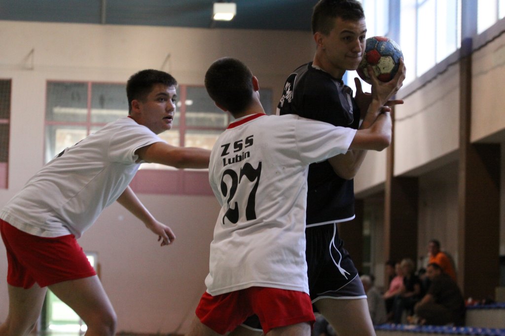 Dwa oblicza juniorów młodszych Siódemki