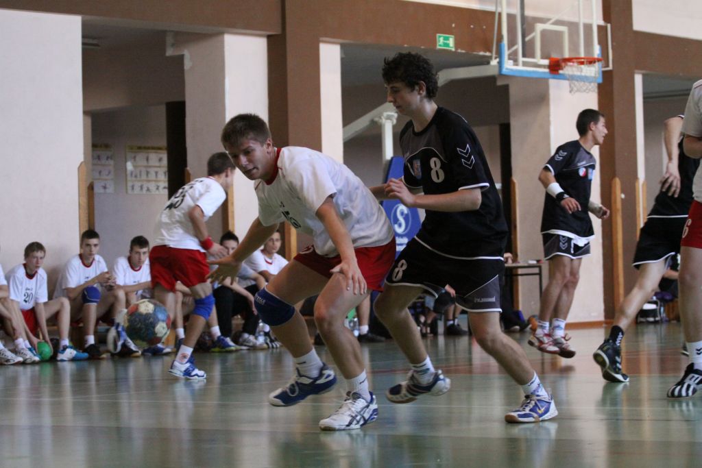 Dwa oblicza juniorów młodszych Siódemki