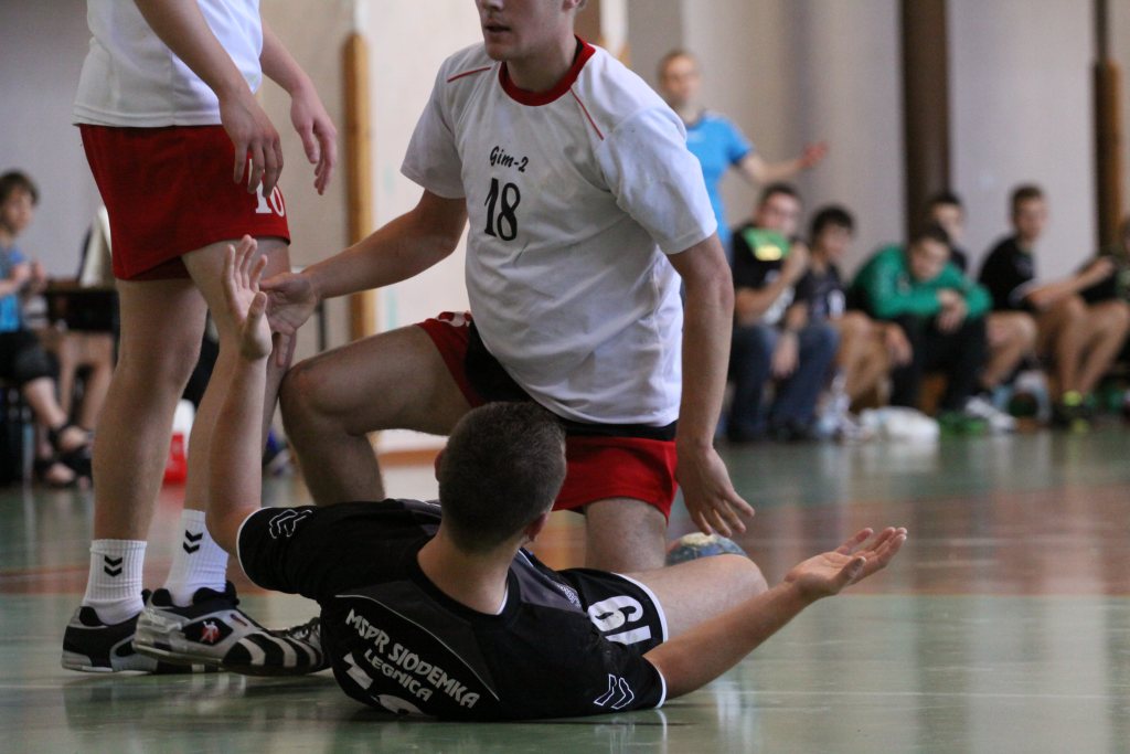 Dwa oblicza juniorów młodszych Siódemki