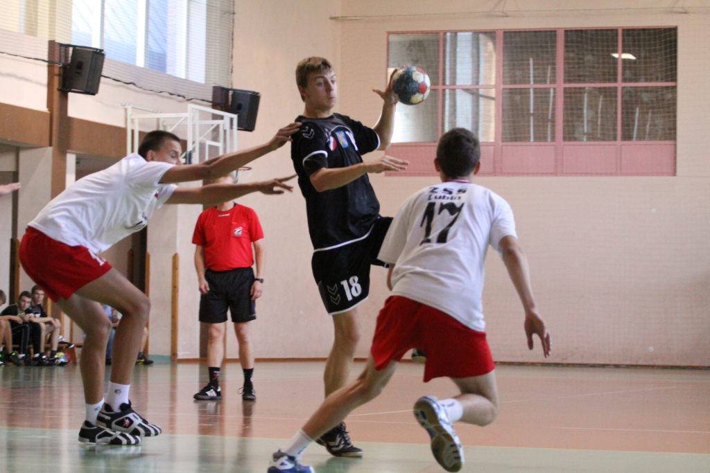 Dwa oblicza juniorów młodszych Siódemki