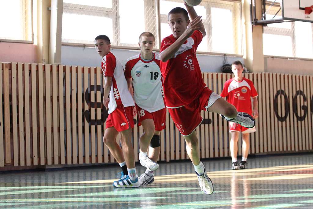 UKS 9 - SPR Chrobry Głogów