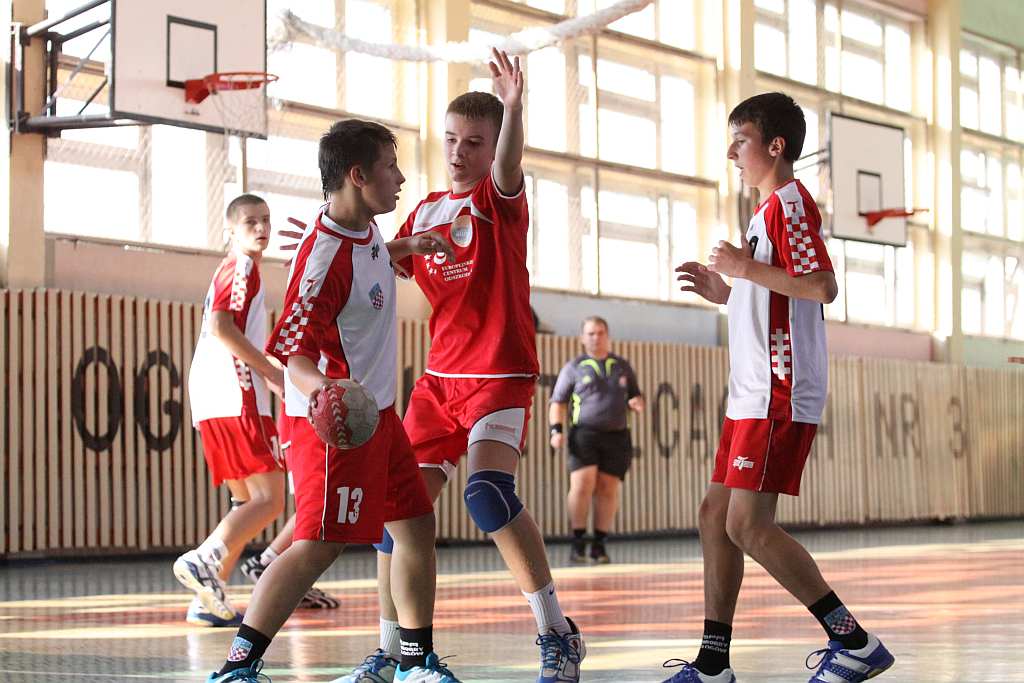 UKS 9 - SPR Chrobry Głogów