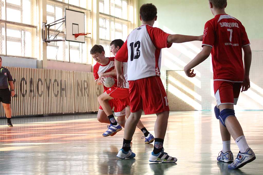 UKS 9 - SPR Chrobry Głogów