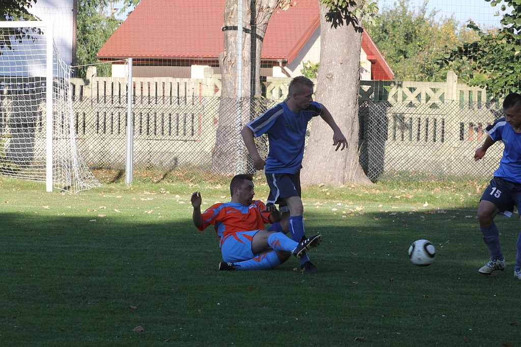 Legnickie Pole - Orzeł 7:1