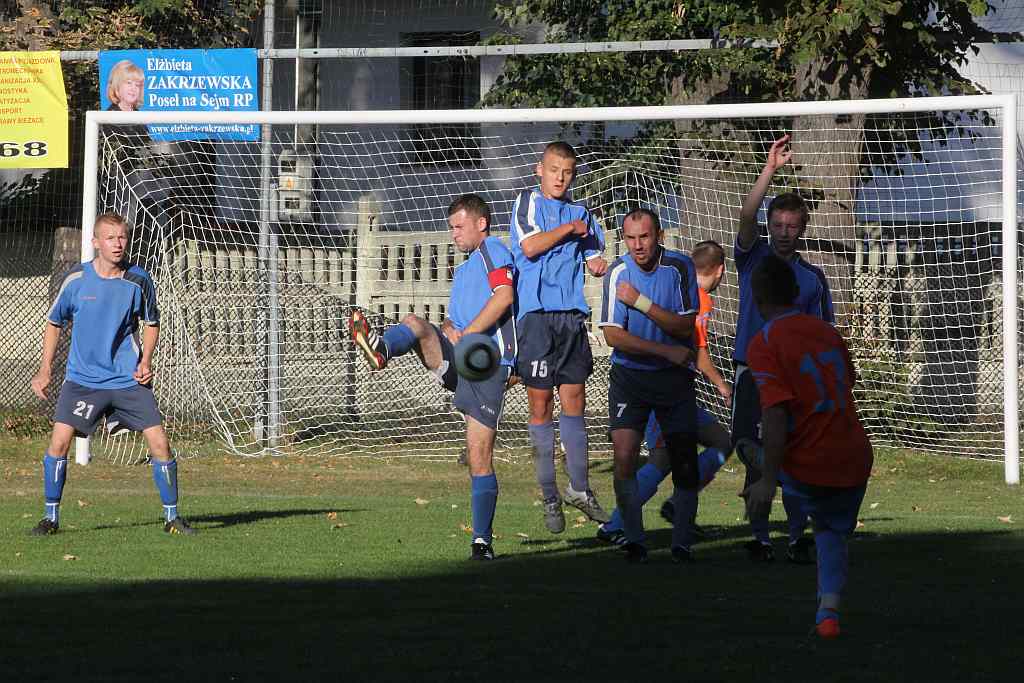 Legnickie Pole - Orzeł 7:1