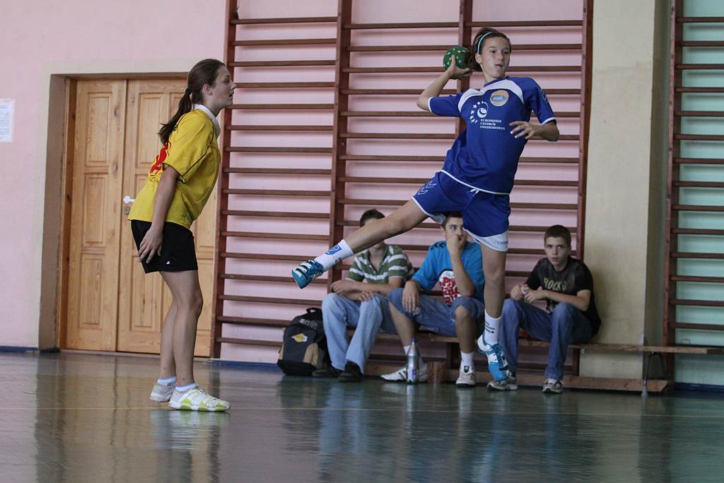 UKS 9 - UKS Handball 28 Wrocław