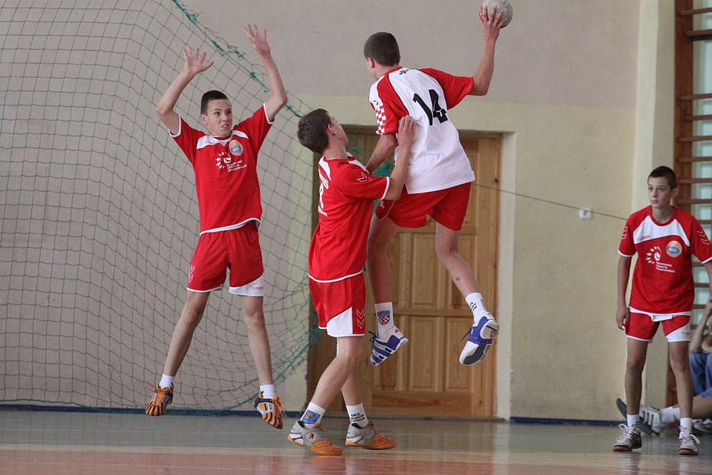 UKS 9 - SPR Chrobry Głogów