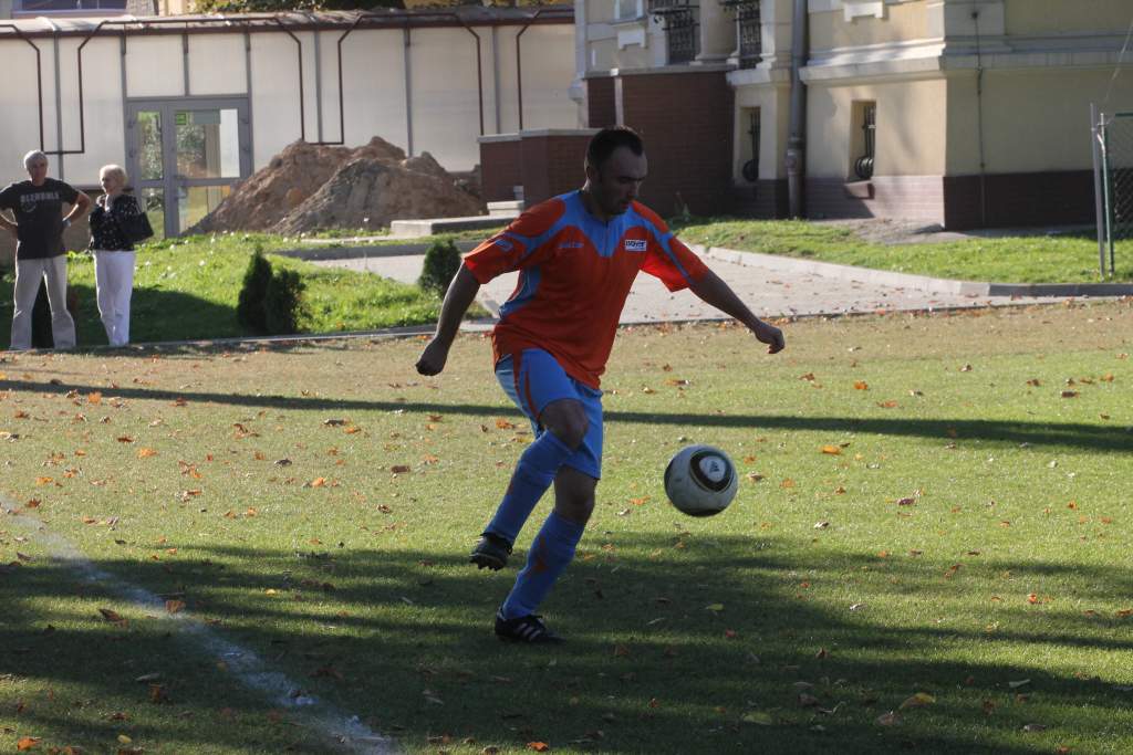 Legnickie Pole - Orzeł 7:1