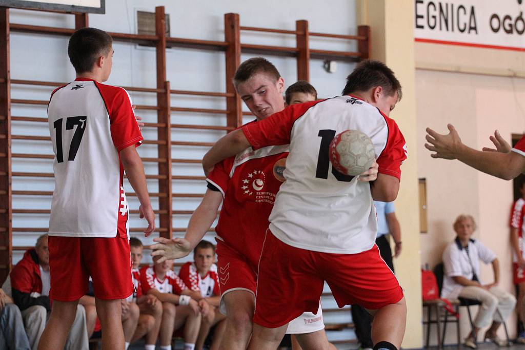UKS 9 - SPR Chrobry Głogów