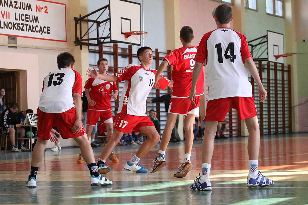 UKS 9 - SPR Chrobry Głogów