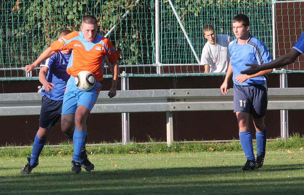 Legnickie Pole - Orzeł 7:1