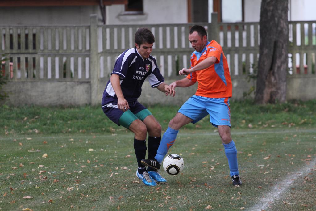Legnickie Pole - Kuźnia 3:3 karne 3:5
