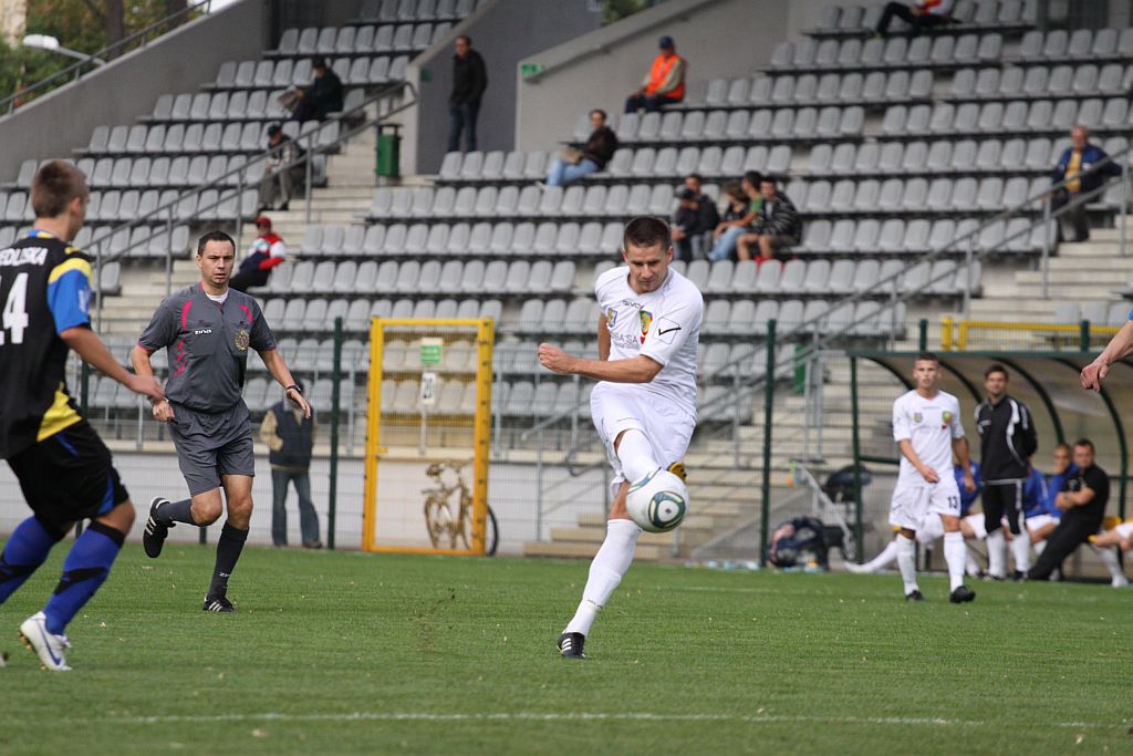 Miedź II - Dąb 5:2