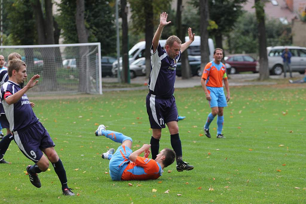 Legnickie Pole - Kuźnia 3:3 karne 3:5