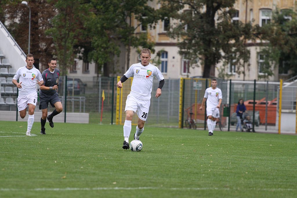 Miedź II - Dąb 5:2