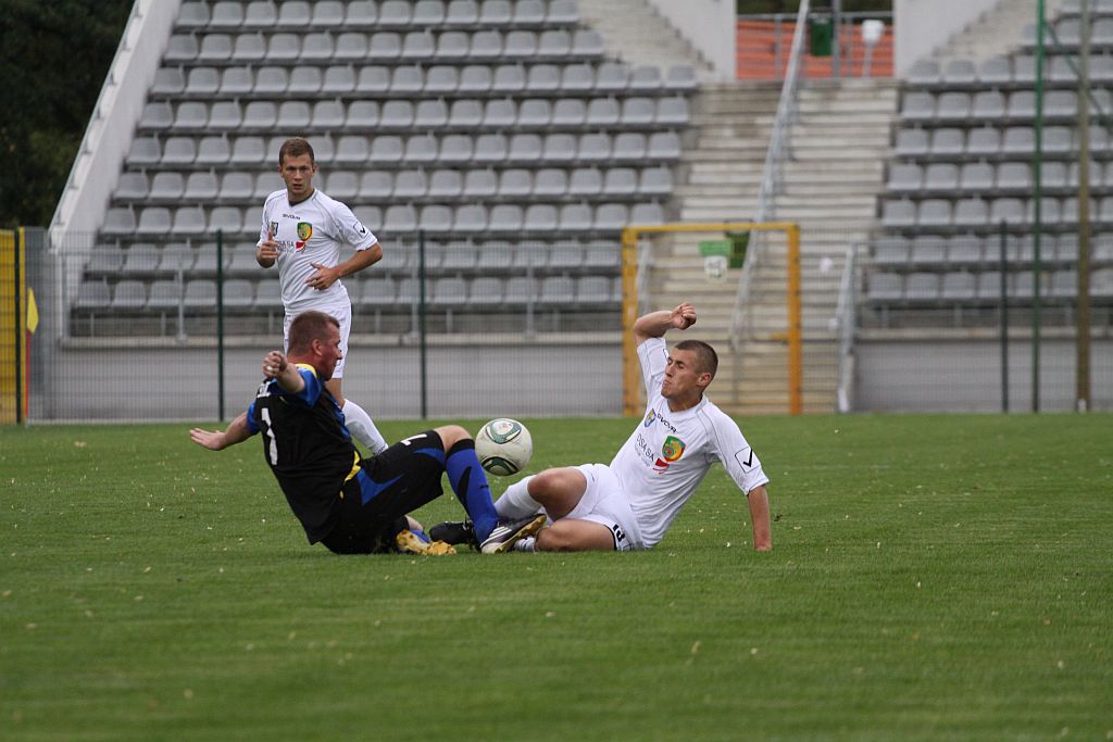 Miedź II - Dąb 5:2